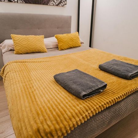 Lujoso Y Amplio Apartamento Con Parking Incluido Leon Luaran gambar