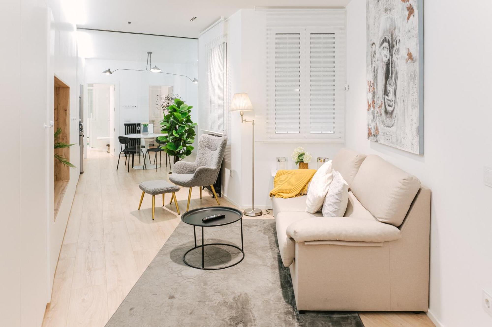 Lujoso Y Amplio Apartamento Con Parking Incluido Leon Luaran gambar